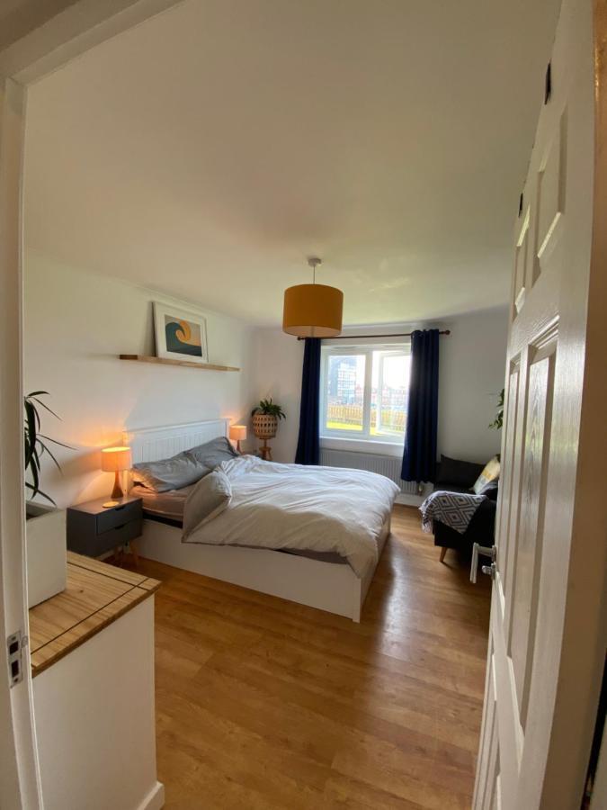 Sea Views On Fistral. Lovely Private Bedroom Newquay  Luaran gambar